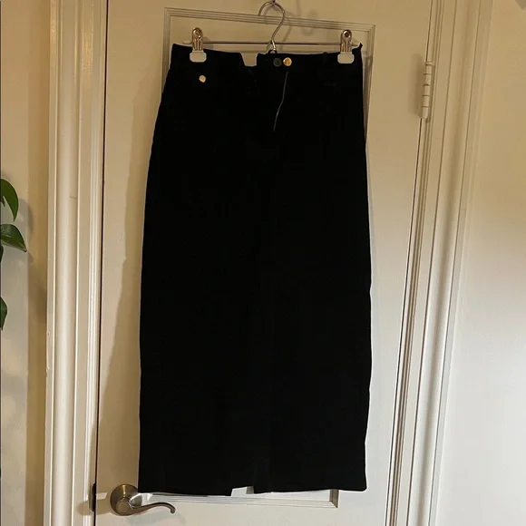 Elegant Black Women's Skirt by Ralph Lauren 4P - Picture 4 of 4